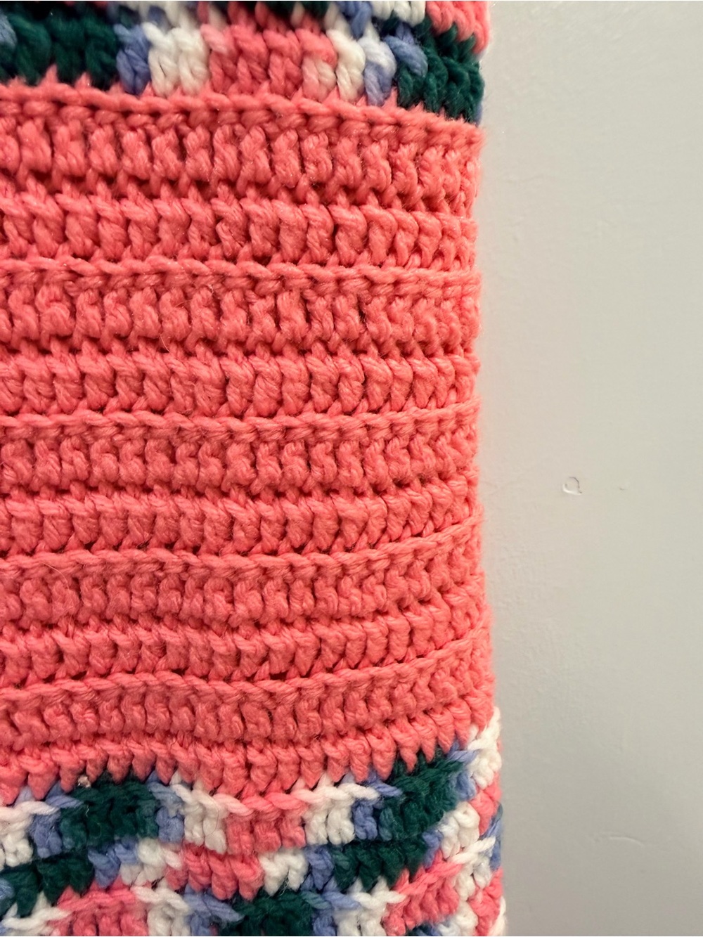 Vintage Handmade Crochet Afghan Blanket Pink Green White Geometric Fringe Boho - Picture 4 of 7